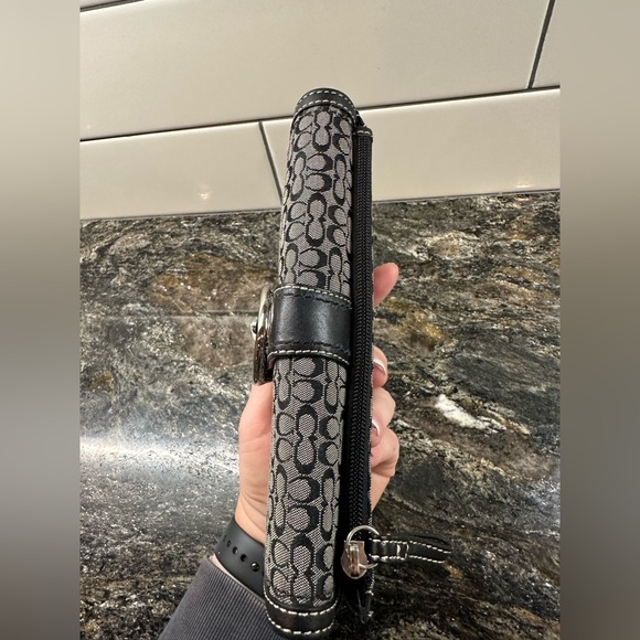 Coach Vintage Signature Monogram Long Trifold Wallet in Black - Picture 8 of 8